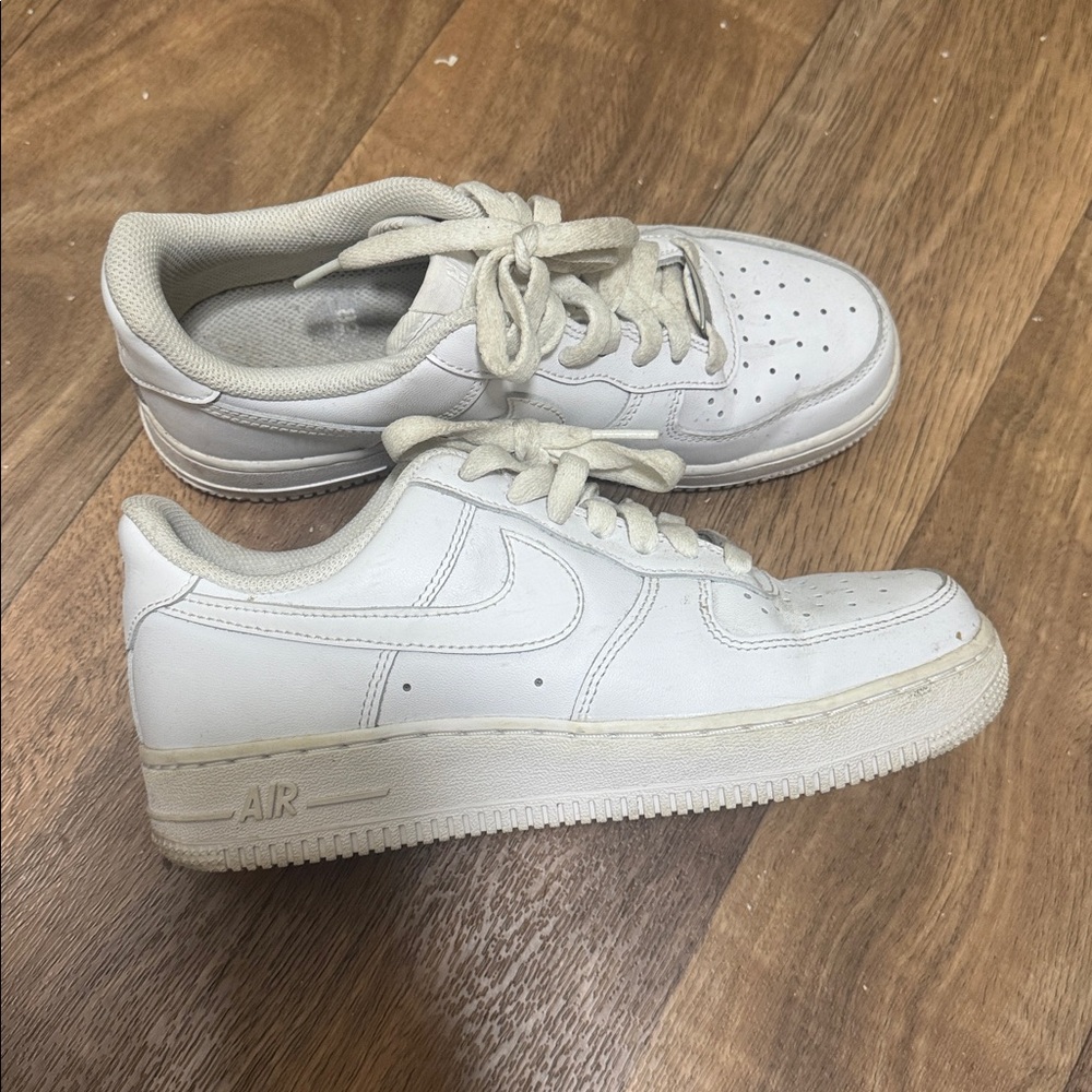 Nike Air Force 1 White Sneakers 7